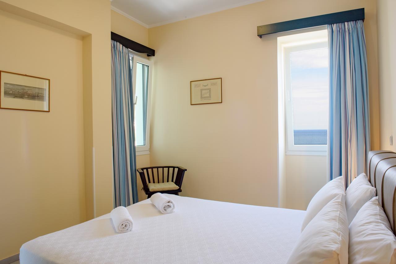 Sea Breeze Apartments Chios Monolia Eksteriør billede